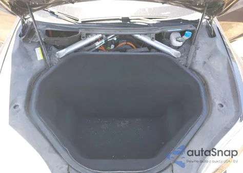 2015 Tesla Model S 70D/85D/P85D z USA, uszkodzony, nr VIN 5YJSA1H2XFFP78401